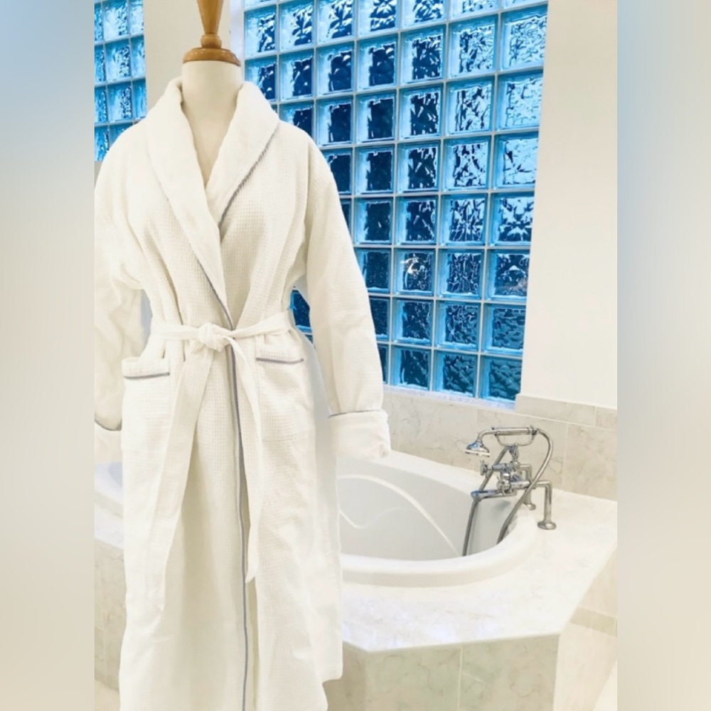 Terry Plush Robe Ultra Plush Terry Robe-Used Once - Gem